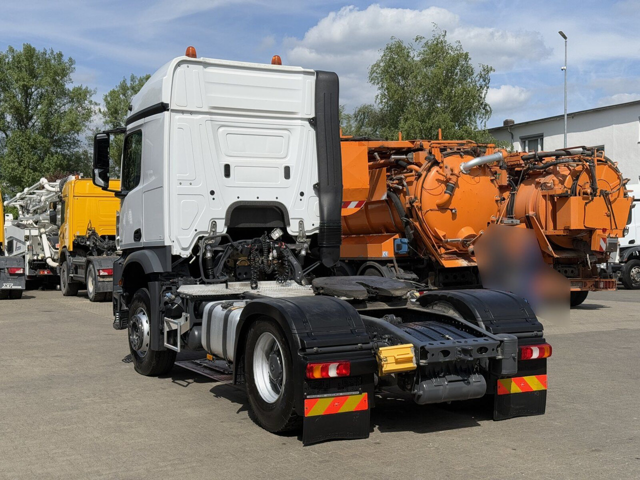 Mercedes-Benz Actros 1843 SZM 4x2 Kipphydraulik - Tractor unit: picture 5 Mercedes-Benz Actros 1843 SZM 4x2 Kipphydraulik - Tractor unit: picture 5