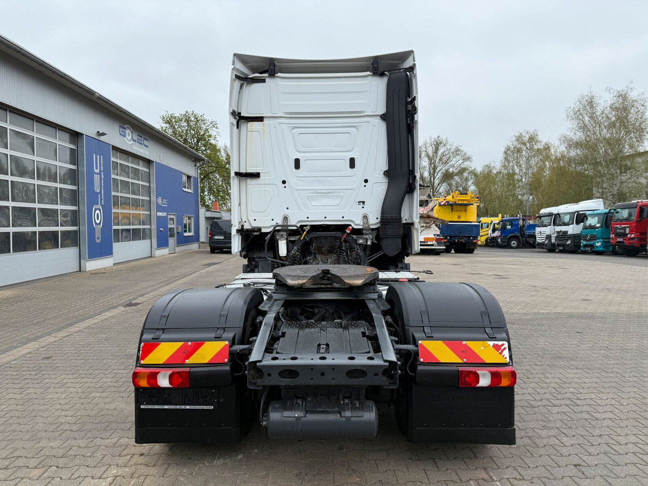 Mercedes-Benz Actros 1845 SZM 4x2 Retarder Kipphydraulik - Tractor unit: picture 4 Mercedes-Benz Actros 1845 SZM 4x2 Retarder Kipphydraulik - Tractor unit: picture 4