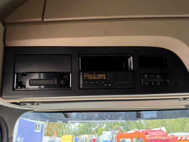 Mercedes-Benz Actros 1846 Euro 6 SZM Retarder - Tractor unit: picture 4 Mercedes-Benz Actros 1846 Euro 6 SZM Retarder - Tractor unit: picture 4