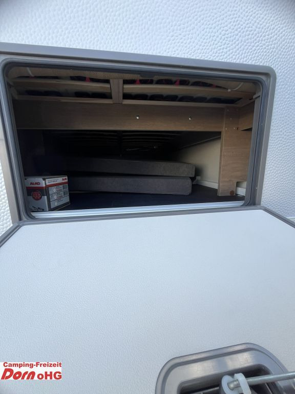 Caravan Tabbert Senara 620 DMK 2,5 elektrische Fußbodenerwärmung Tabbert Senara 620 DMK 2,5 elektrische Fußbodenerwärmung: picture 8 Caravan Tabbert Senara 620 DMK 2,5 elektrische Fußbodenerwärmung Tabbert Senara 620 DMK 2,5 elektrische Fußbodenerwärmung: picture 8