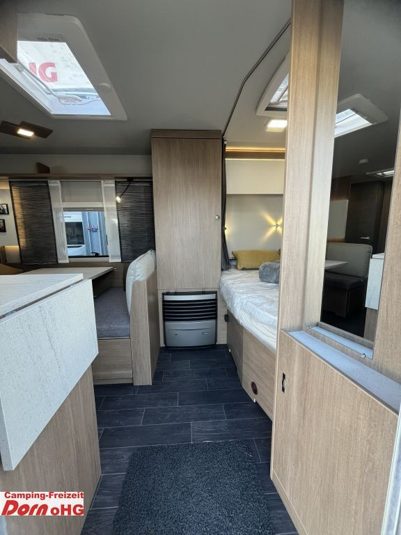 Caravan Tabbert Senara 620 DMK 2,5 elektrische Fußbodenerwärmung Tabbert Senara 620 DMK 2,5 elektrische Fußbodenerwärmung: picture 12 Caravan Tabbert Senara 620 DMK 2,5 elektrische Fußbodenerwärmung Tabbert Senara 620 DMK 2,5 elektrische Fußbodenerwärmung: picture 12