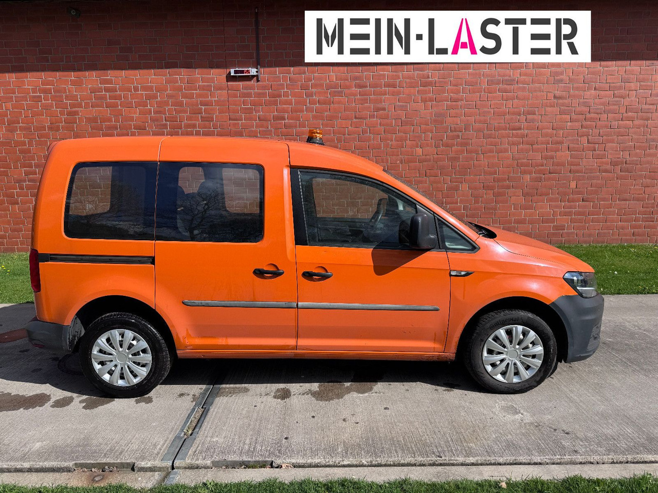 Volkswagen Caddy 2.0 TDI Klima 1. Hand 73.300 km - Passenger van: picture 5 Volkswagen Caddy 2.0 TDI Klima 1. Hand 73.300 km - Passenger van: picture 5