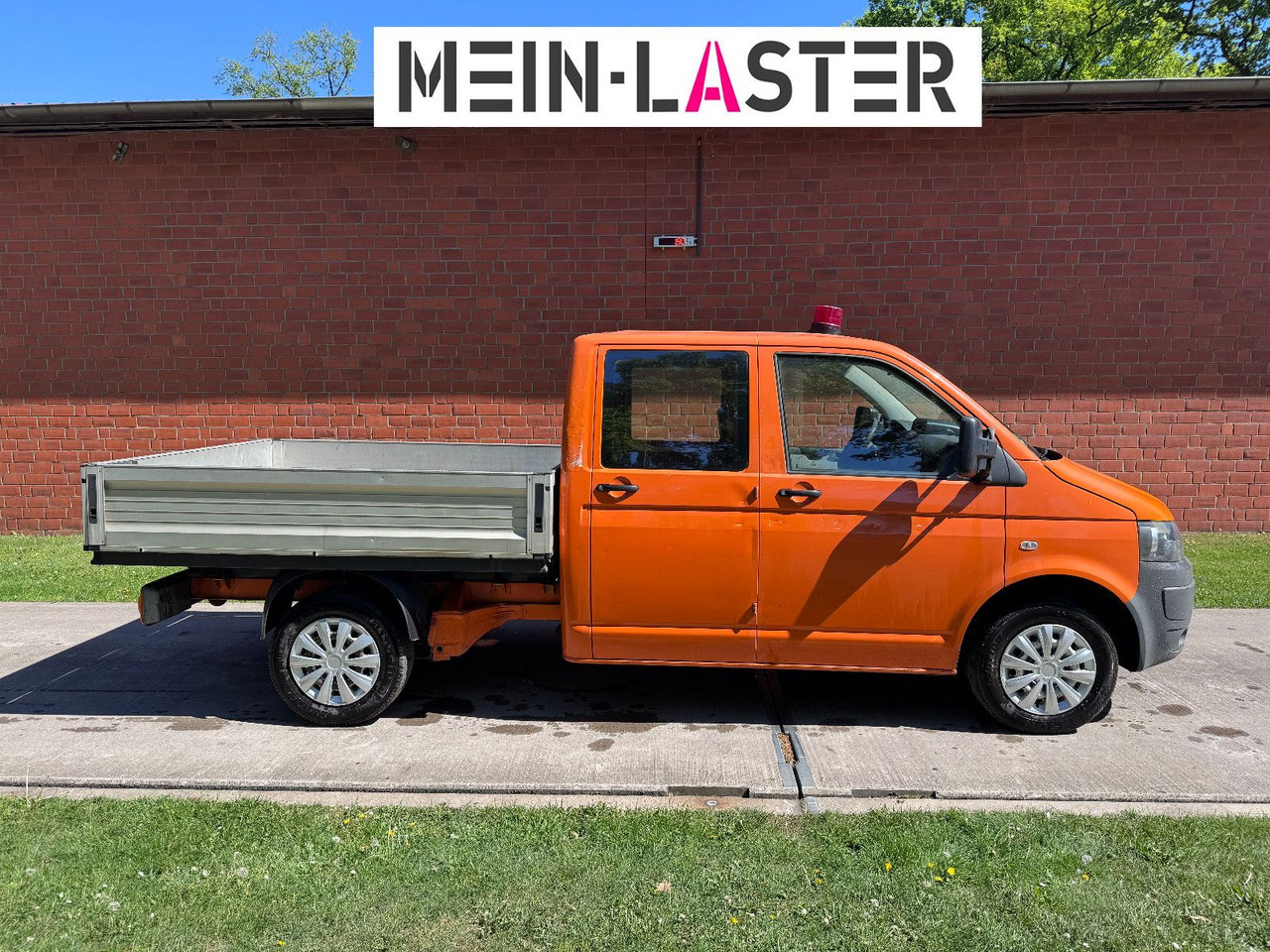 Volkswagen T5 2.0 TDI Doka Pritsche 6 Sitzer AHK - Flatbed van, Combi van: picture 3 Volkswagen T5 2.0 TDI Doka Pritsche 6 Sitzer AHK - Flatbed van, Combi van: picture 3