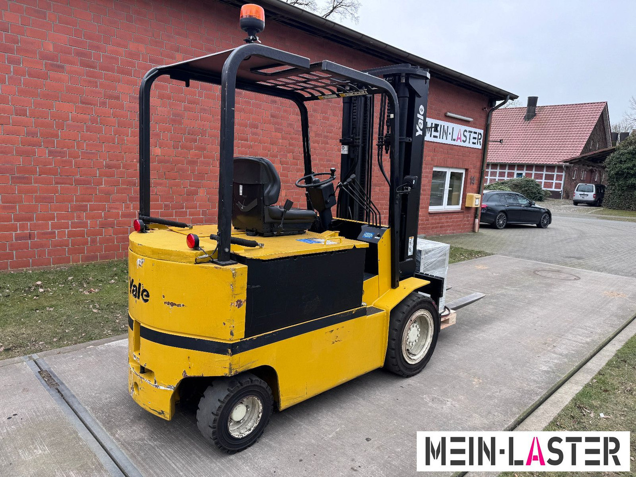 Yale ERP 40 AKE 4.000 kg - 3,6 m Zusatzhydraulik 1.Hd - Electric forklift: picture 4 Yale ERP 40 AKE 4.000 kg - 3,6 m Zusatzhydraulik 1.Hd - Electric forklift: picture 4