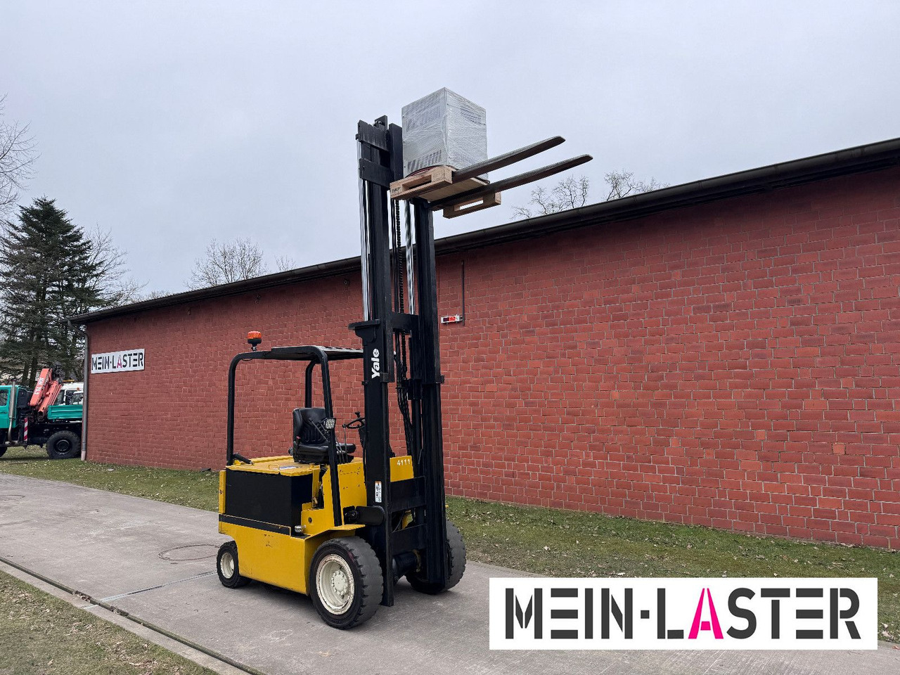 Yale ERP 40 AKE 4.000 kg - 3,6 m Zusatzhydraulik 1.Hd - Electric forklift: picture 3 Yale ERP 40 AKE 4.000 kg - 3,6 m Zusatzhydraulik 1.Hd - Electric forklift: picture 3