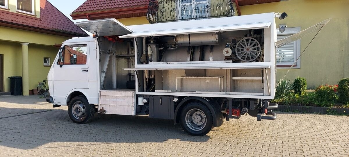 Volkswagen LT55 COMBI HYDRO OIL ADR INOX - Vacuum truck: picture 5 Volkswagen LT55 COMBI HYDRO OIL ADR INOX - Vacuum truck: picture 5