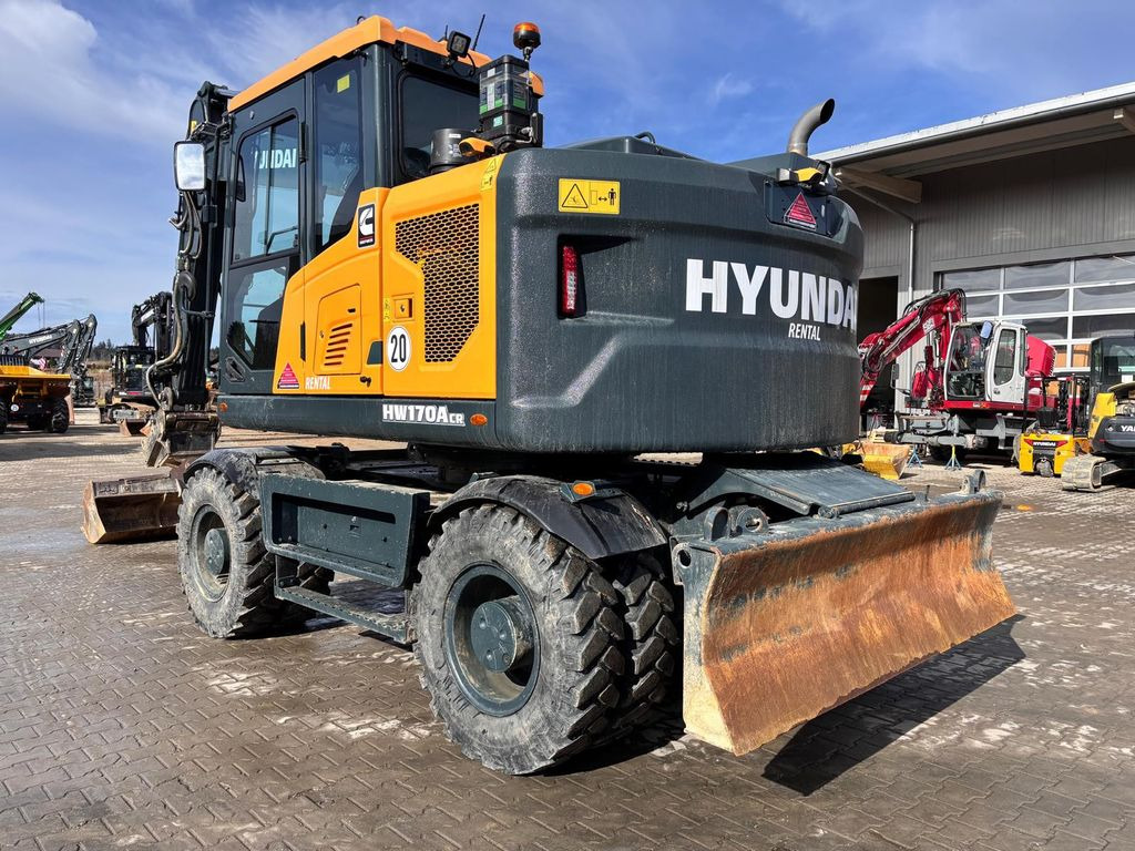 Hyundai HW170ACR Hyundai HW170ACR - Wheel excavator: picture 3 Hyundai HW170ACR Hyundai HW170ACR - Wheel excavator: picture 3