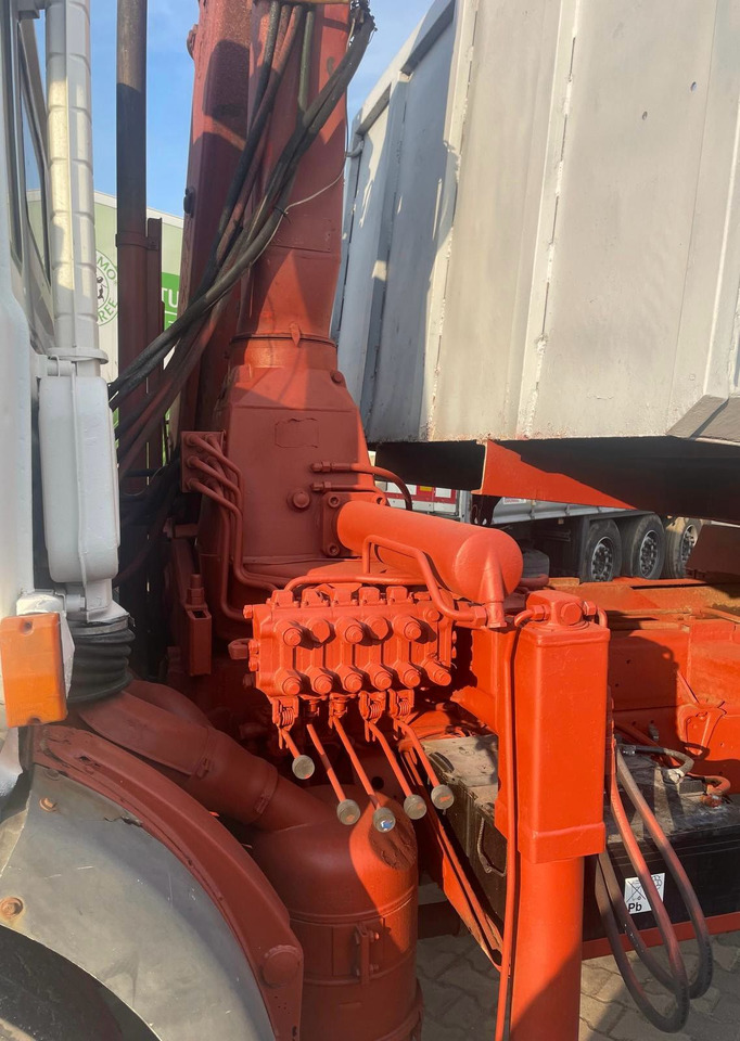 IVECO Unic - Tipper, Crane truck: picture 4 IVECO Unic - Tipper, Crane truck: picture 4