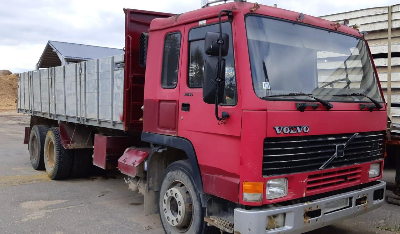 VOLVO FL10 - Tipper: picture 1 VOLVO FL10 - Tipper: picture 1