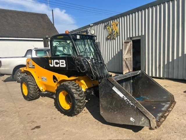 JCB 520-40 - Telescopic handler: picture 2 JCB 520-40 - Telescopic handler: picture 2