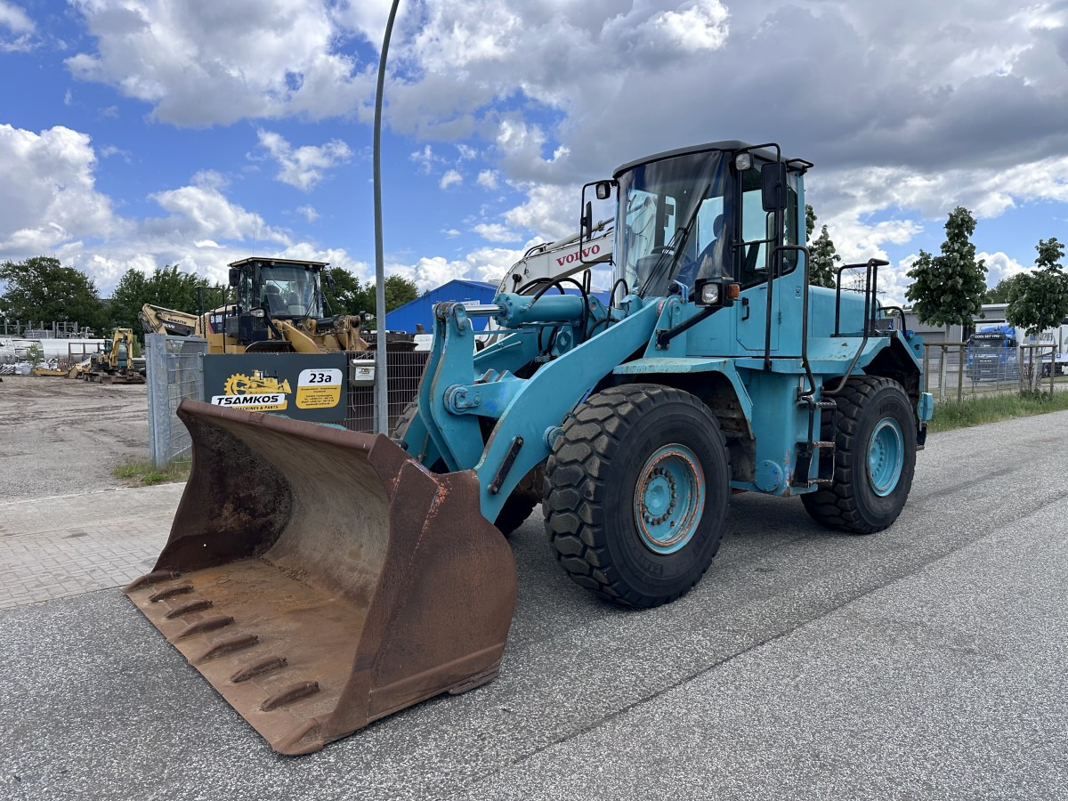 FIAT-HITACHI W 170 Cummins 6 Cyl. Turbo Deutsche Maschine ! - Wheel loader: picture 1 FIAT-HITACHI W 170 Cummins 6 Cyl. Turbo Deutsche Maschine ! - Wheel loader: picture 1