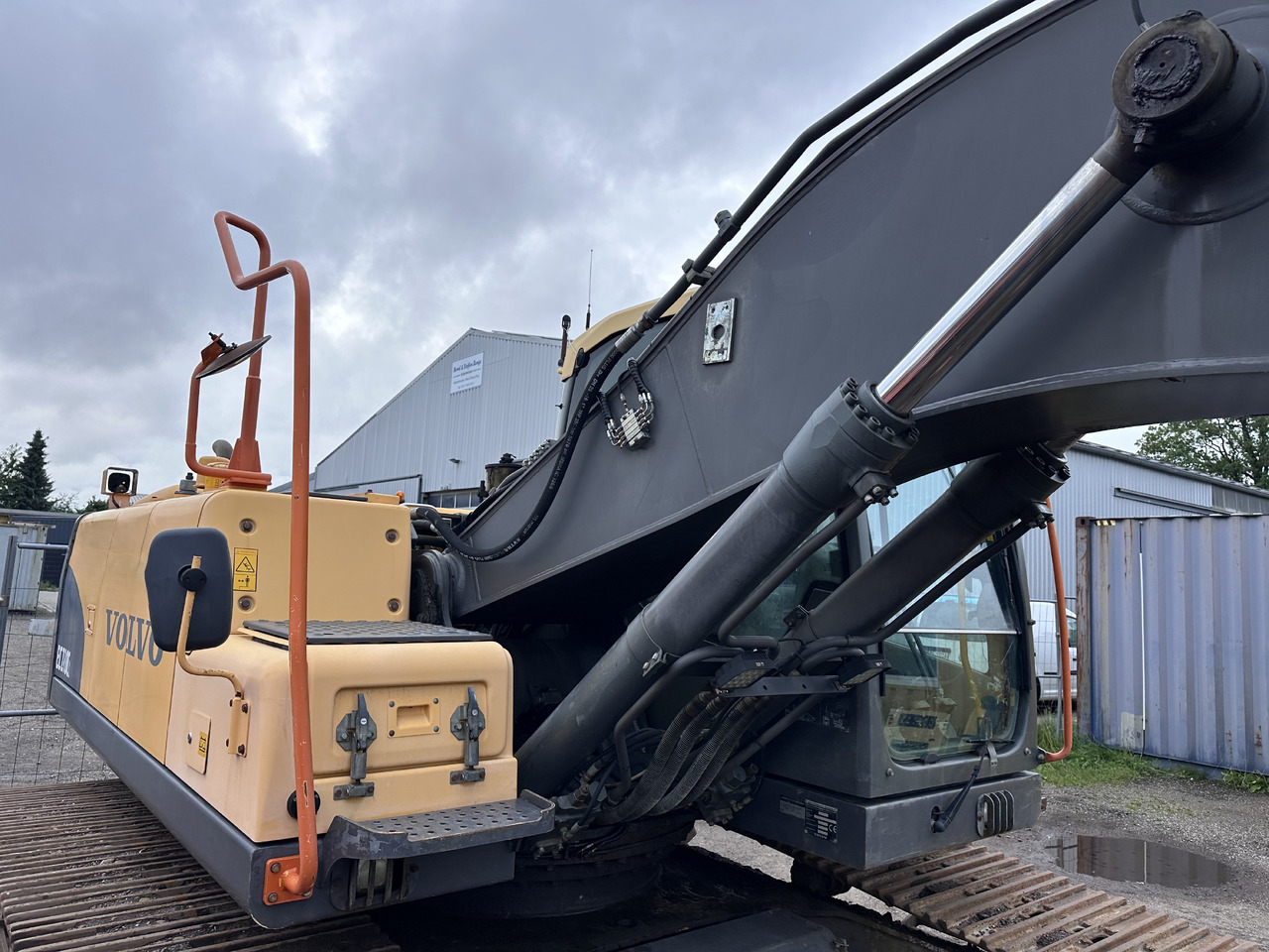 VOLVO EC 210 CL Deutsche Maschine! Top !!! - Crawler excavator: picture 3 VOLVO EC 210 CL Deutsche Maschine! Top !!! - Crawler excavator: picture 3