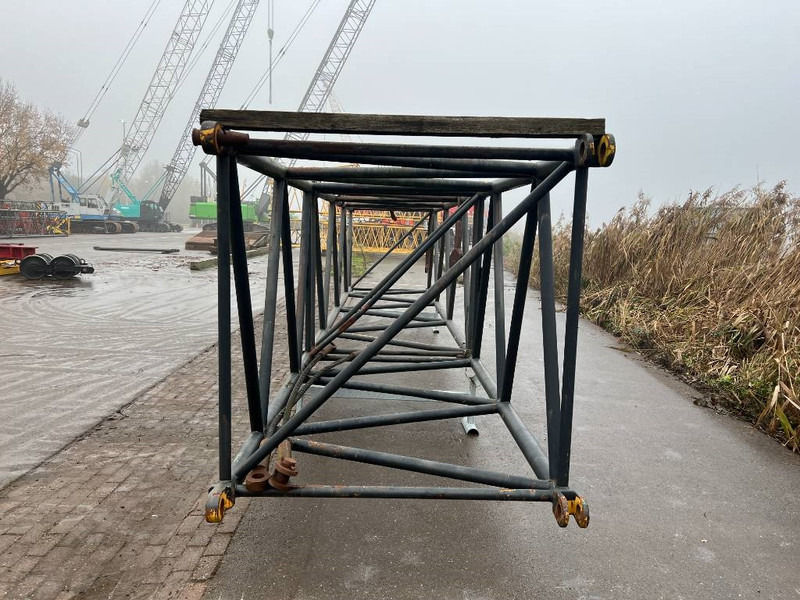 Hitachi KH 300 - Loader crane for Construction machinery: picture 3 Hitachi KH 300 - Loader crane for Construction machinery: picture 3