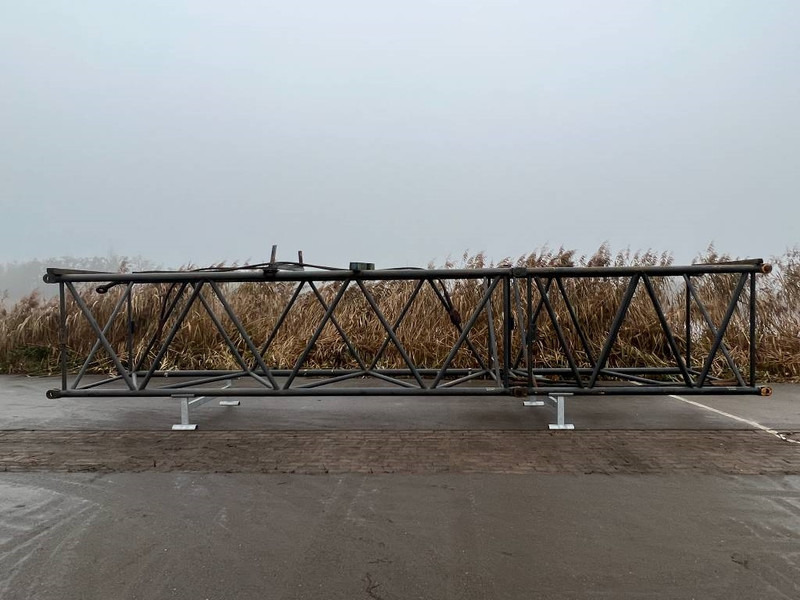 Hitachi KH 300 - Loader crane for Construction machinery: picture 1 Hitachi KH 300 - Loader crane for Construction machinery: picture 1