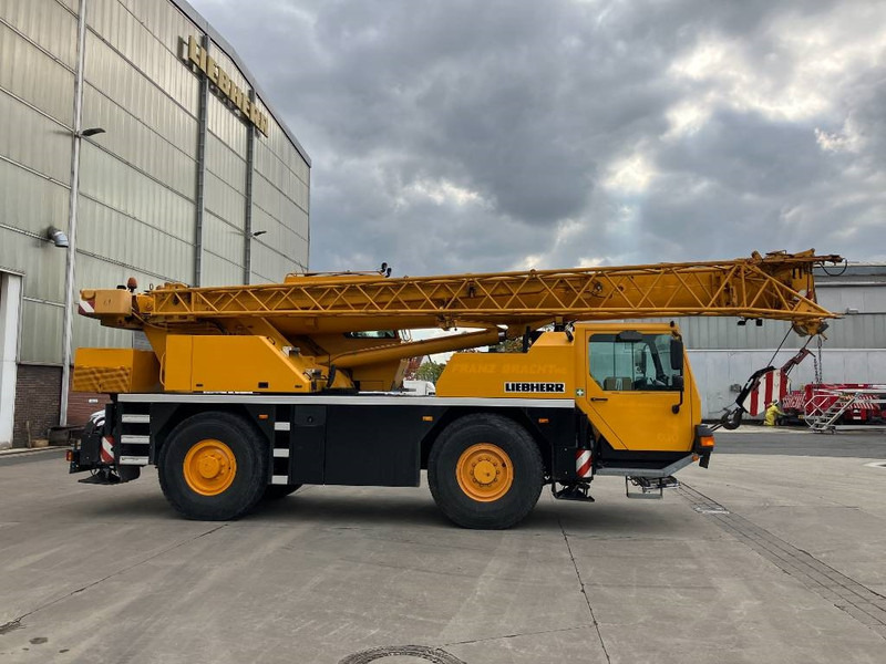 Liebherr LTM 1030-2 - All terrain crane: picture 5 Liebherr LTM 1030-2 - All terrain crane: picture 5