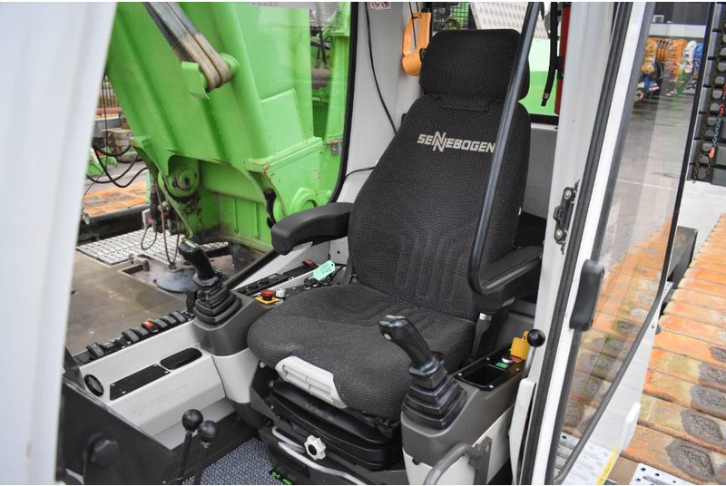 Crawler crane Sennebogen 5500: picture 9