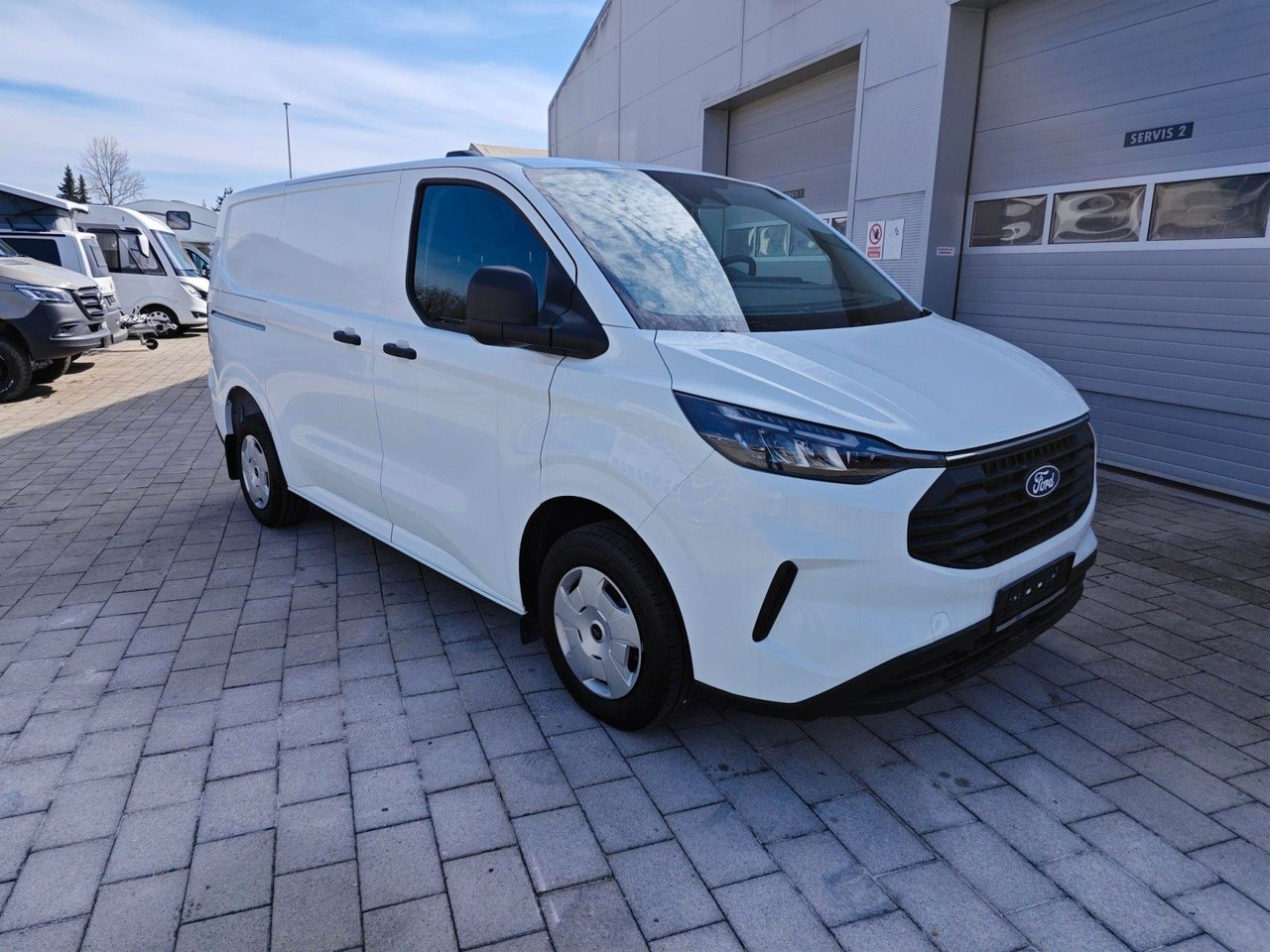 Ford Custom Trend 280 L1H1 110 PS - Small van: picture 1 Ford Custom Trend 280 L1H1 110 PS - Small van: picture 1