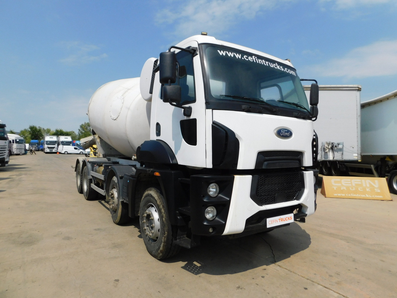 Ford Lt12xl 7h cargo 4142m - Concrete mixer truck: picture 2 Ford Lt12xl 7h cargo 4142m - Concrete mixer truck: picture 2