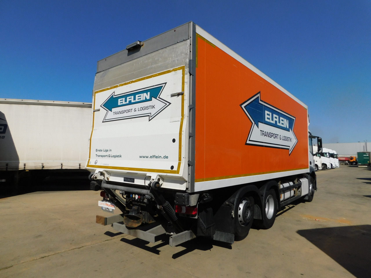 Mercedes Antos - Refrigerator truck: picture 3 Mercedes Antos - Refrigerator truck: picture 3