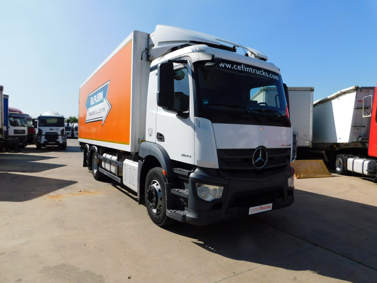 Mercedes Antos - Refrigerator truck: picture 2 Mercedes Antos - Refrigerator truck: picture 2