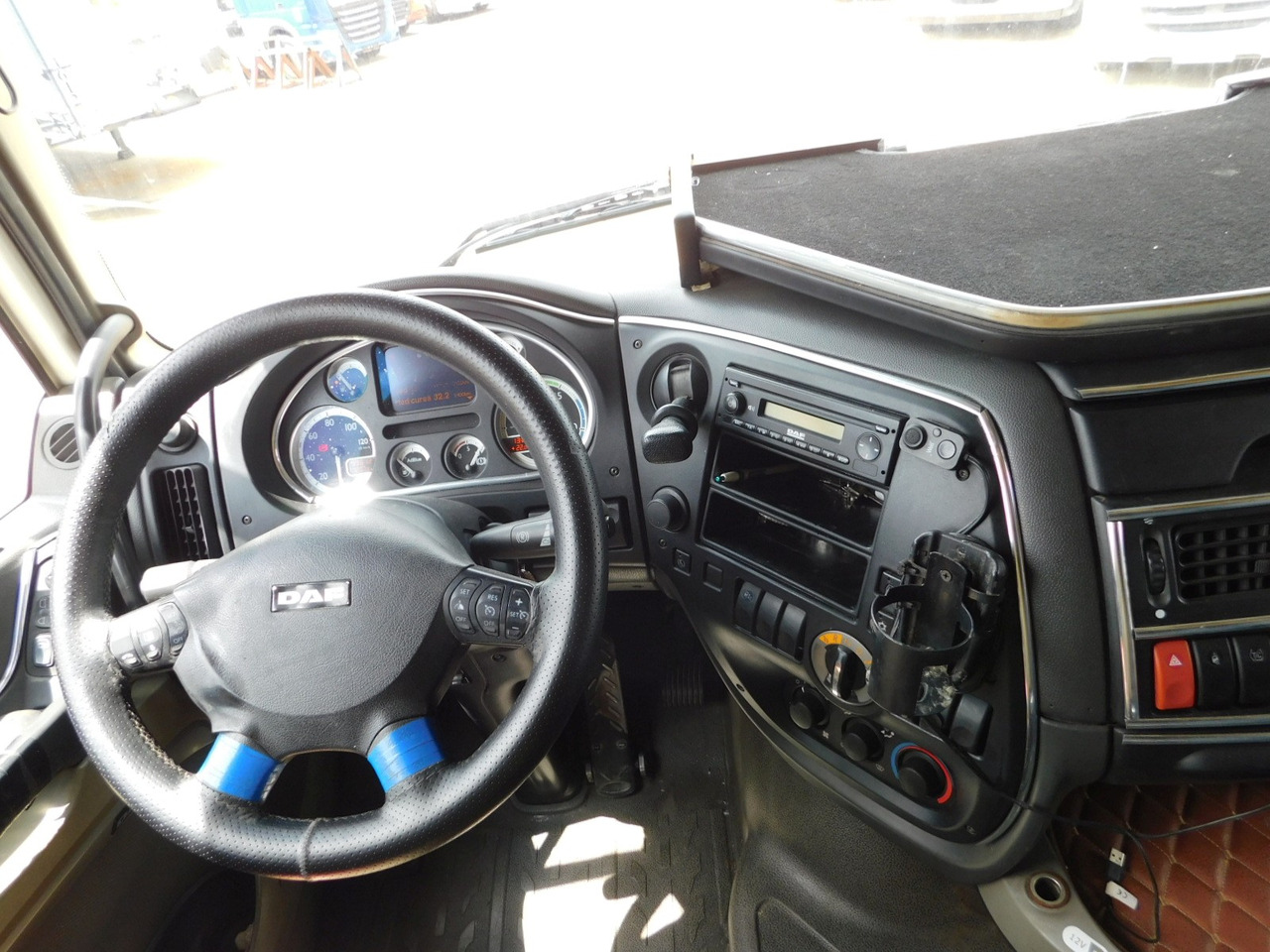 Daf Xf 105460 - Tractor unit: picture 5 Daf Xf 105460 - Tractor unit: picture 5