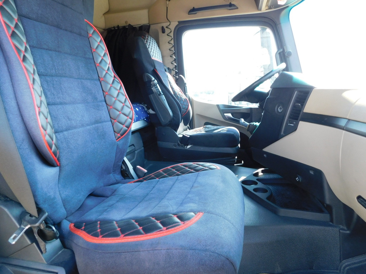 Mercedes Actros 1843 - Tractor unit: picture 5 Mercedes Actros 1843 - Tractor unit: picture 5
