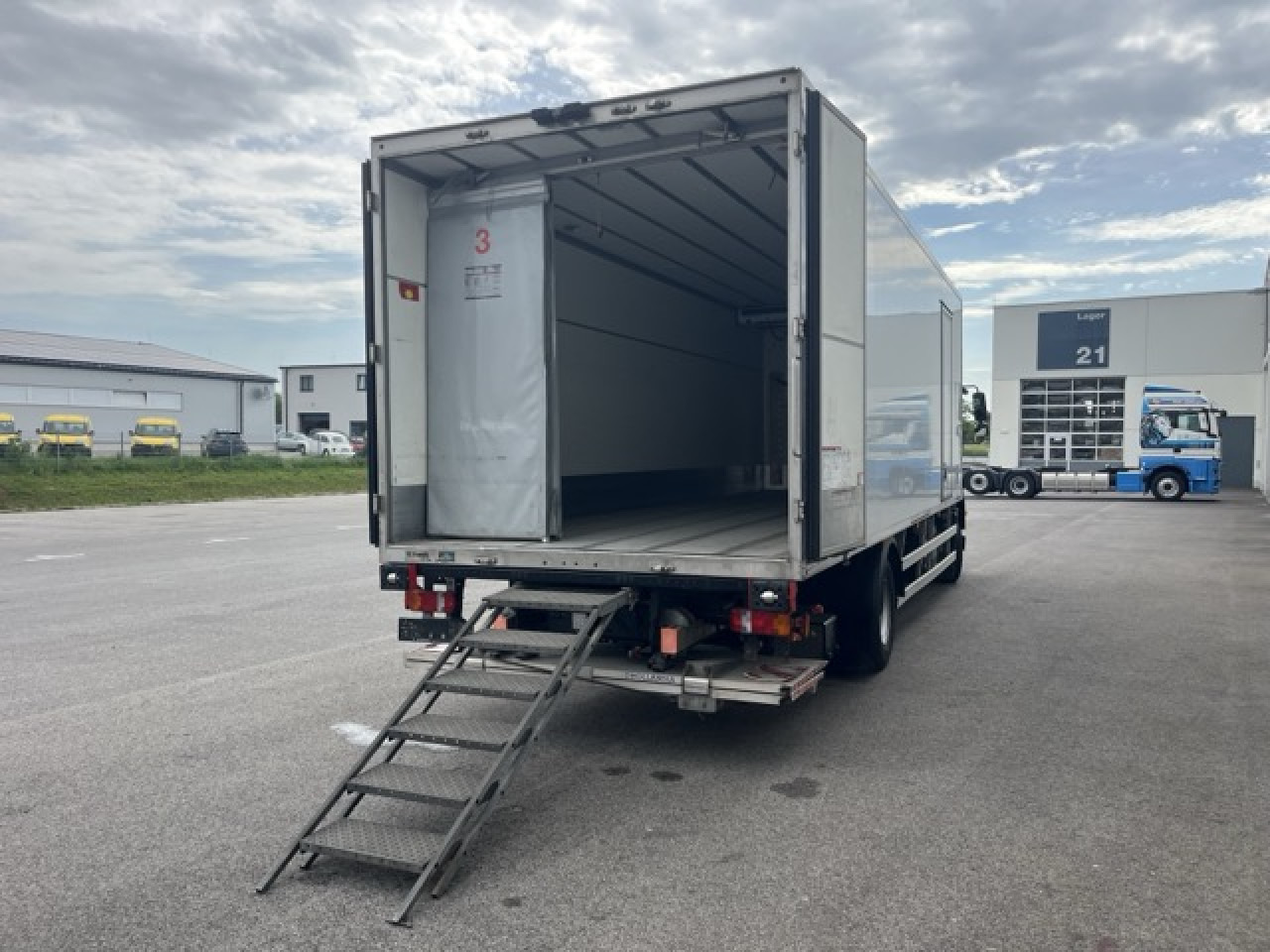 Refrigerated van MAN TGM 15.290 4x2 LL Tiefkühler ATP 08.2028 Euro6: picture 11