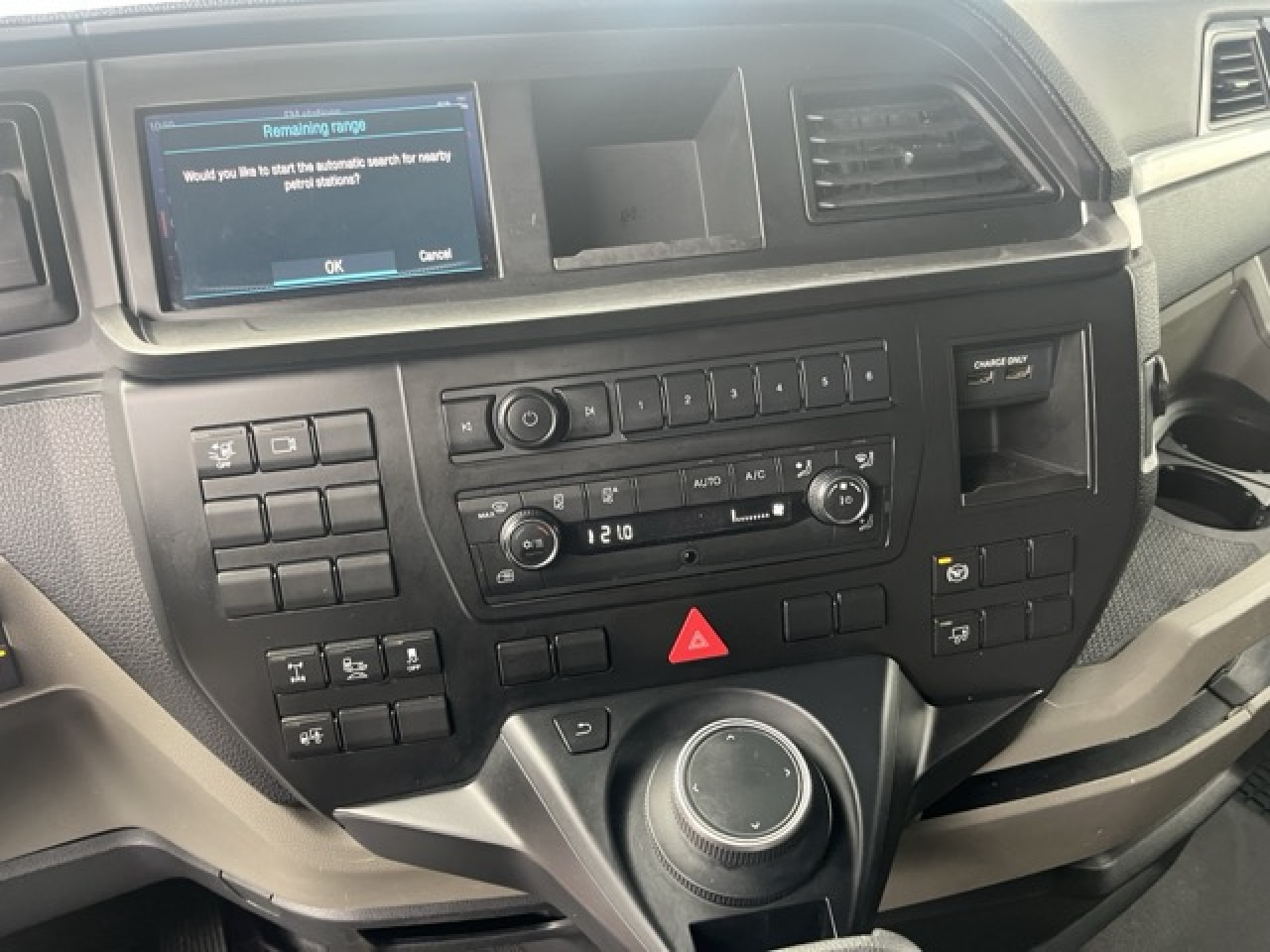 MAN TGX 18.510 4x2 LL SA - Vollgarantie MAN bis 01.27 - Tractor unit: picture 4 MAN TGX 18.510 4x2 LL SA - Vollgarantie MAN bis 01.27 - Tractor unit: picture 4