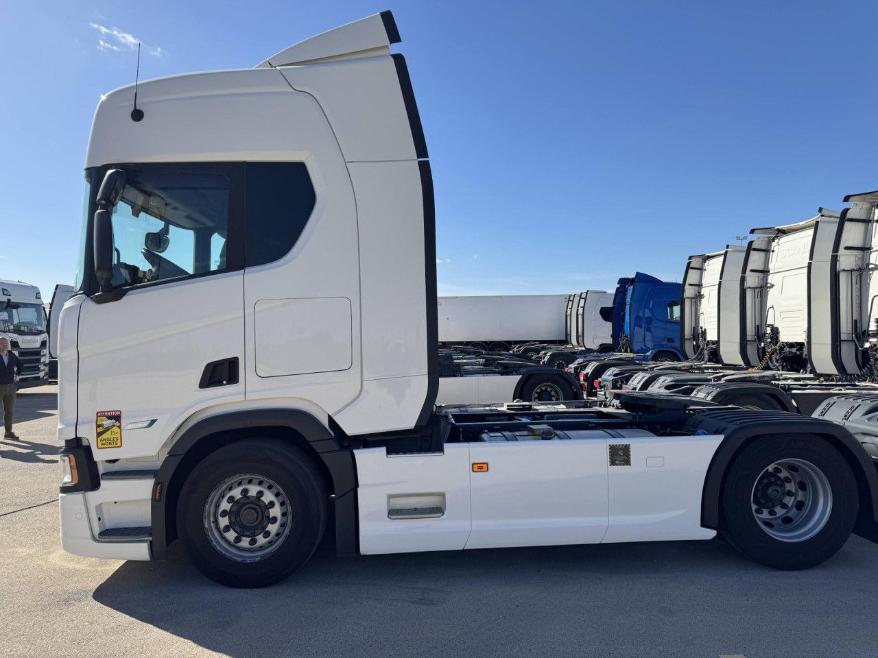 Scania R 460 - Tractor unit: picture 3 Scania R 460 - Tractor unit: picture 3