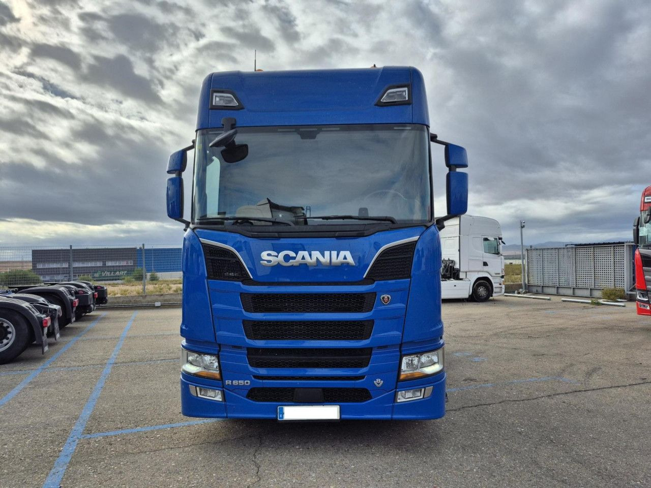 Scania R 650 - Tractor unit: picture 1 Scania R 650 - Tractor unit: picture 1