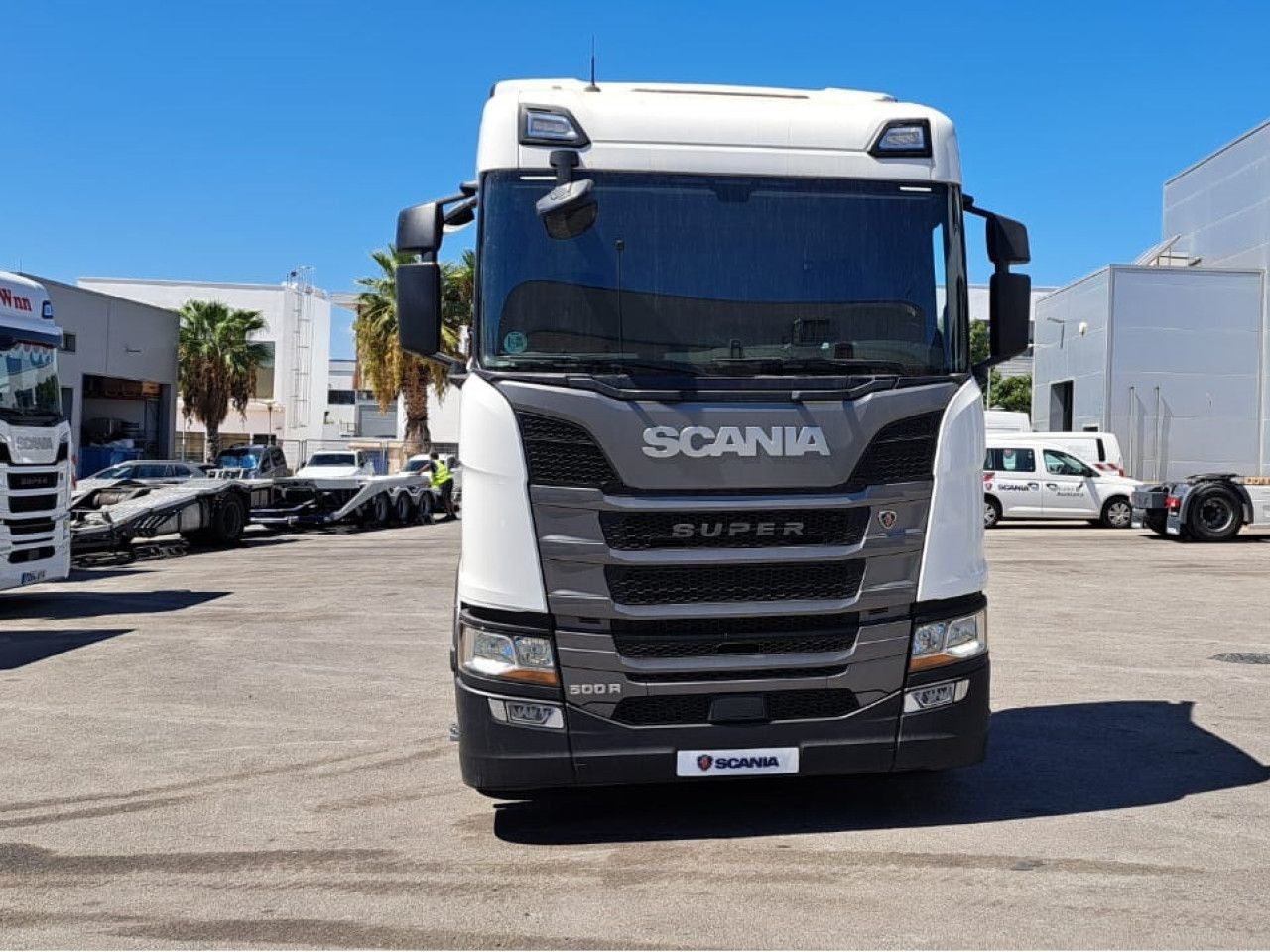UVES01250034 - Tractor unit: picture 1 UVES01250034 - Tractor unit: picture 1