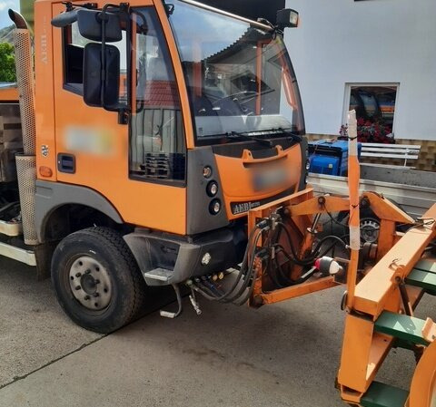 AEBI Schmidt MT750 4x4 AEBI Schmidt MT750 4x4, Winterdienstausstattung - Tipper: picture 2 AEBI Schmidt MT750 4x4 AEBI Schmidt MT750 4x4, Winterdienstausstattung - Tipper: picture 2