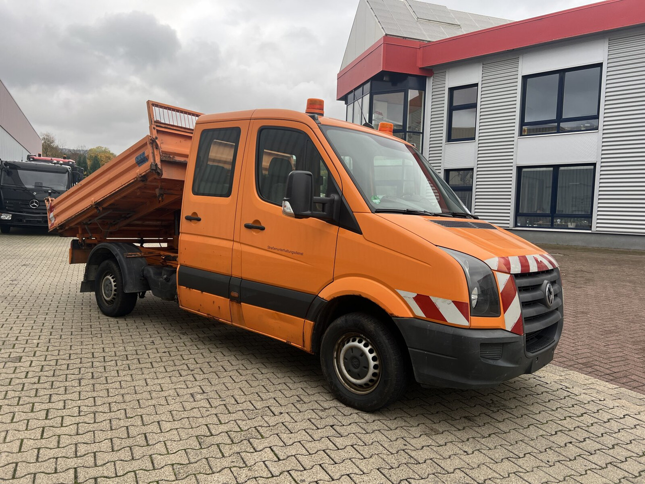 Interior photo 1: Tipper Crafter 2.5 TDI 4x2 Doka Crafter 2.5 TDI 4x2 Doka, Meiller Kipper Interior photo 1: Tipper Crafter 2.5 TDI 4x2 Doka Crafter 2.5 TDI 4x2 Doka, Meiller Kipper