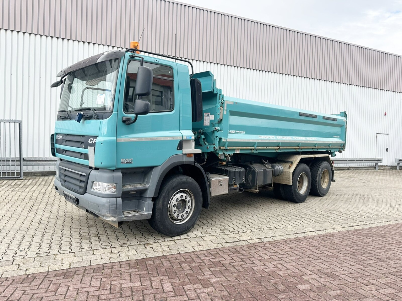 DAF CF 85.460 6x4 CF 85.460 6x4, Bordmatik links - Tipper: picture 1 DAF CF 85.460 6x4 CF 85.460 6x4, Bordmatik links - Tipper: picture 1
