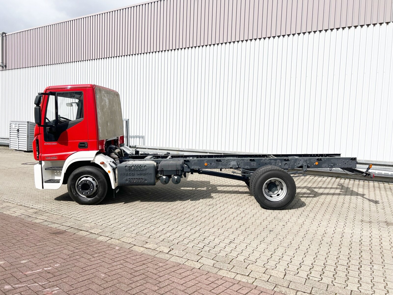 Cab chassis truck EuroCargo ML160E32 4x2 EuroCargo ML160E32 4x2, 5x Vorhanden!: picture 12