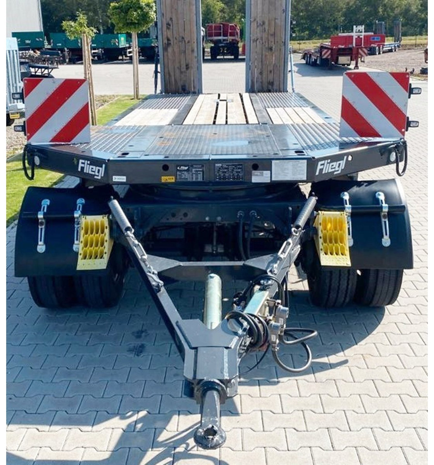 Fliegl DTS-S 300 DTS-S 300, verbreiterbar auf 3,05m - Low loader trailer: picture 5 Fliegl DTS-S 300 DTS-S 300, verbreiterbar auf 3,05m - Low loader trailer: picture 5