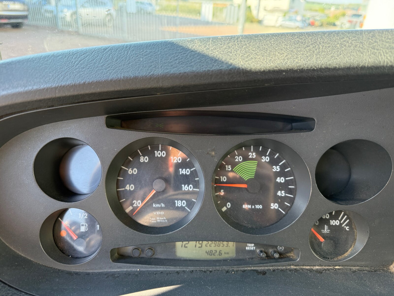 Iveco Daily 65C15D 4x2 Doka Daily 65C15D 4x2 Doka, Grüne Plakette, City-Abroller - Hook lift truck: picture 2 Iveco Daily 65C15D 4x2 Doka Daily 65C15D 4x2 Doka, Grüne Plakette, City-Abroller - Hook lift truck: picture 2