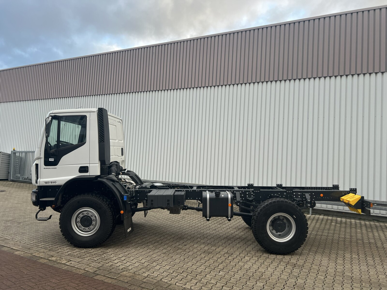 Cab chassis truck Iveco EuroCargo ML150E24 WS 4x4 EuroCargo ML150E24 WS 4x4, Euro3, mehrfach Vorhanden!: picture 13