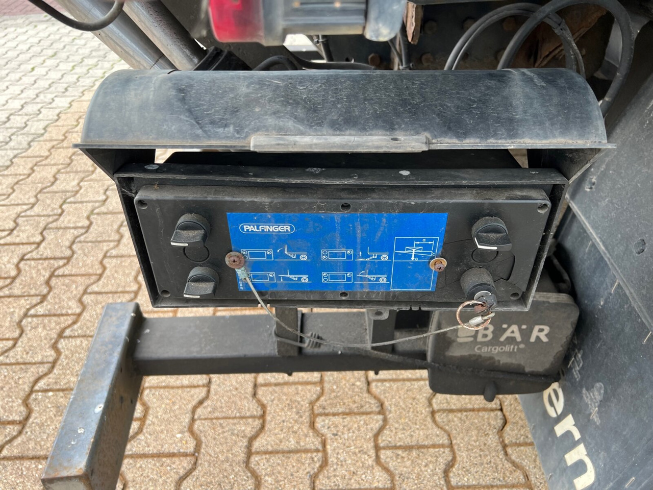 Closed box trailer KA-F 18/74E Ackermann, Oschersl. KA-F 18/74E mit LBW MBB, 44cbm: picture 11 Closed box trailer KA-F 18/74E Ackermann, Oschersl. KA-F 18/74E mit LBW MBB, 44cbm: picture 11