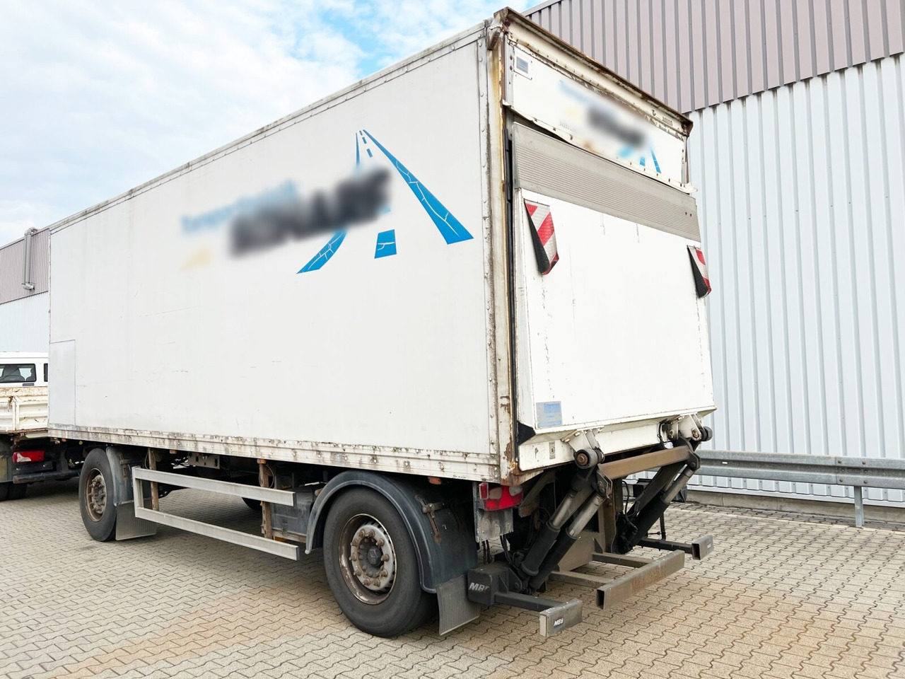 Closed box trailer KA-F 18/74E Ackermann, Oschersl. KA-F 18/74E mit LBW MBB, 44cbm: picture 7 Closed box trailer KA-F 18/74E Ackermann, Oschersl. KA-F 18/74E mit LBW MBB, 44cbm: picture 7