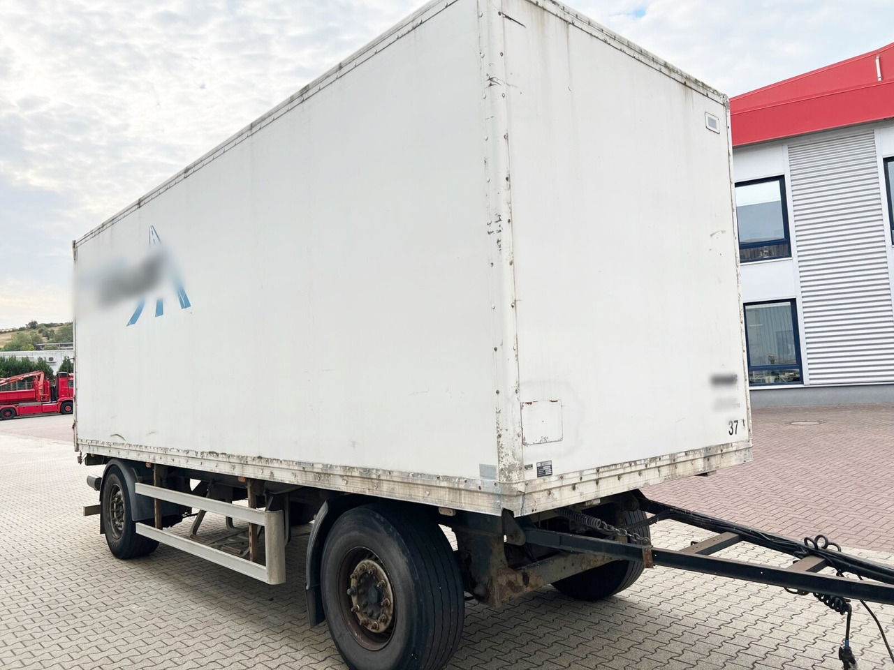 Closed box trailer KA-F 18/74E Ackermann, Oschersl. KA-F 18/74E mit LBW MBB, 44cbm: picture 10 Closed box trailer KA-F 18/74E Ackermann, Oschersl. KA-F 18/74E mit LBW MBB, 44cbm: picture 10