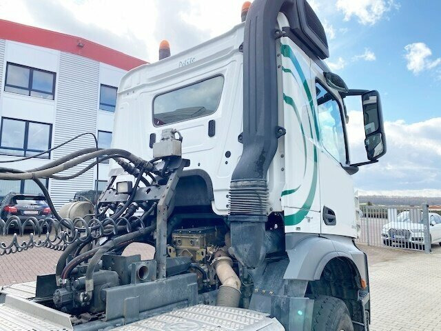 LIEBHERR Betonmischer ca. 10m³ LIEBHERR Betonmischer ca. 10m³, 6x Vorhanden! - Concrete mixer semi-trailer: picture 5 LIEBHERR Betonmischer ca. 10m³ LIEBHERR Betonmischer ca. 10m³, 6x Vorhanden! - Concrete mixer semi-trailer: picture 5