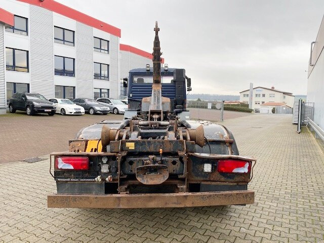 Hook lift truck MAN T40 26.364/414 6x4, 6-Zylinder T40 26.364/414 6x4, 6-Zylinder: picture 10 Hook lift truck MAN T40 26.364/414 6x4, 6-Zylinder T40 26.364/414 6x4, 6-Zylinder: picture 10