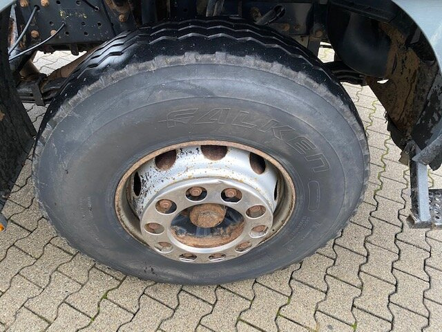 Hook lift truck MAN T40 26.364/414 6x4, 6-Zylinder T40 26.364/414 6x4, 6-Zylinder: picture 7 Hook lift truck MAN T40 26.364/414 6x4, 6-Zylinder T40 26.364/414 6x4, 6-Zylinder: picture 7