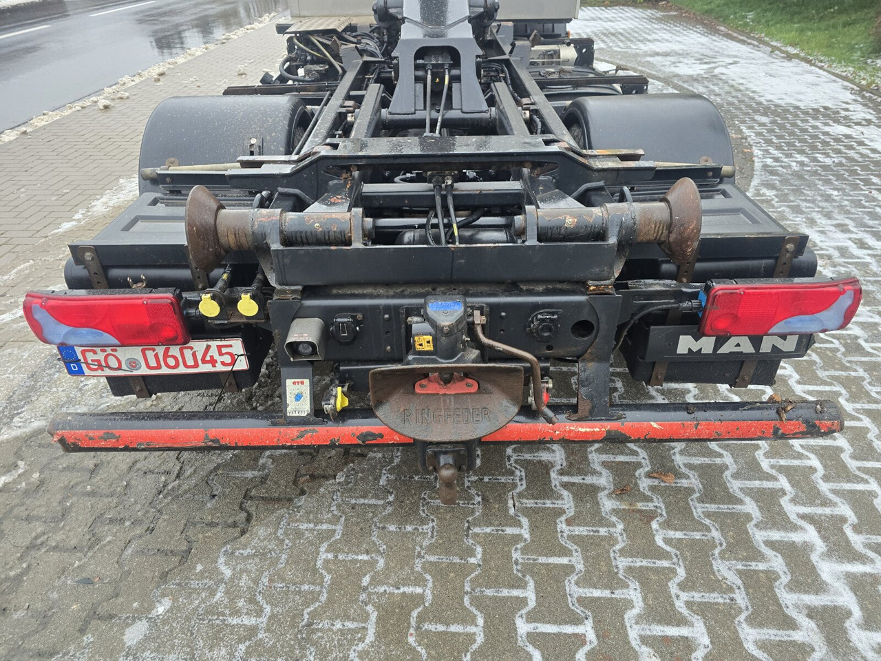 MAN TGL 12.250 BL/4x2 TGL 12.250 BL/4x2, Palfinger Abroller P 07-25MPA, 2xAHK-ÖL - Hook lift truck: picture 5 MAN TGL 12.250 BL/4x2 TGL 12.250 BL/4x2, Palfinger Abroller P 07-25MPA, 2xAHK-ÖL - Hook lift truck: picture 5