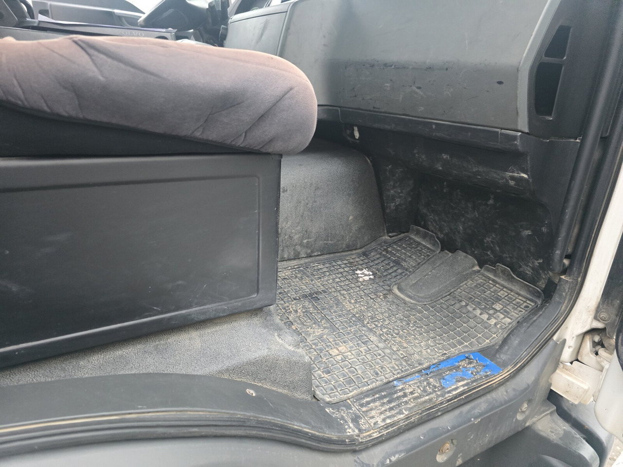 MAN TGL 12.250 BL/4x2 TGL 12.250 BL/4x2, Palfinger Abroller P 07-25MPA, 2xAHK-ÖL - Hook lift truck: picture 3 MAN TGL 12.250 BL/4x2 TGL 12.250 BL/4x2, Palfinger Abroller P 07-25MPA, 2xAHK-ÖL - Hook lift truck: picture 3