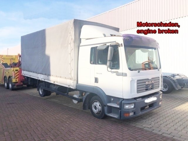 MAN TGL 8.210 BL 4x2 TGL 8.210 BL 4x2 mit LBW, Motorschaden! - Curtainsider truck: picture 1 MAN TGL 8.210 BL 4x2 TGL 8.210 BL 4x2 mit LBW, Motorschaden! - Curtainsider truck: picture 1