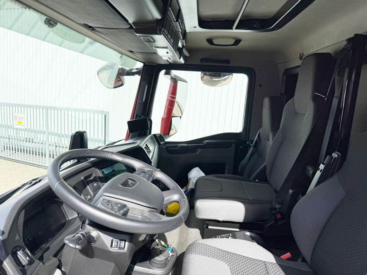 MAN TGM 18.320 4x4 BB CH TGM 18.320 4x4 BB CH - Cab chassis truck: picture 3 MAN TGM 18.320 4x4 BB CH TGM 18.320 4x4 BB CH - Cab chassis truck: picture 3