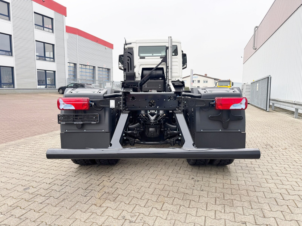 Leasing of MAN TGS 33.440 6x4 BB TGS 33.440 6x4 BB MAN TGS 33.440 6x4 BB TGS 33.440 6x4 BB: picture 10 Leasing of MAN TGS 33.440 6x4 BB TGS 33.440 6x4 BB MAN TGS 33.440 6x4 BB TGS 33.440 6x4 BB: picture 10