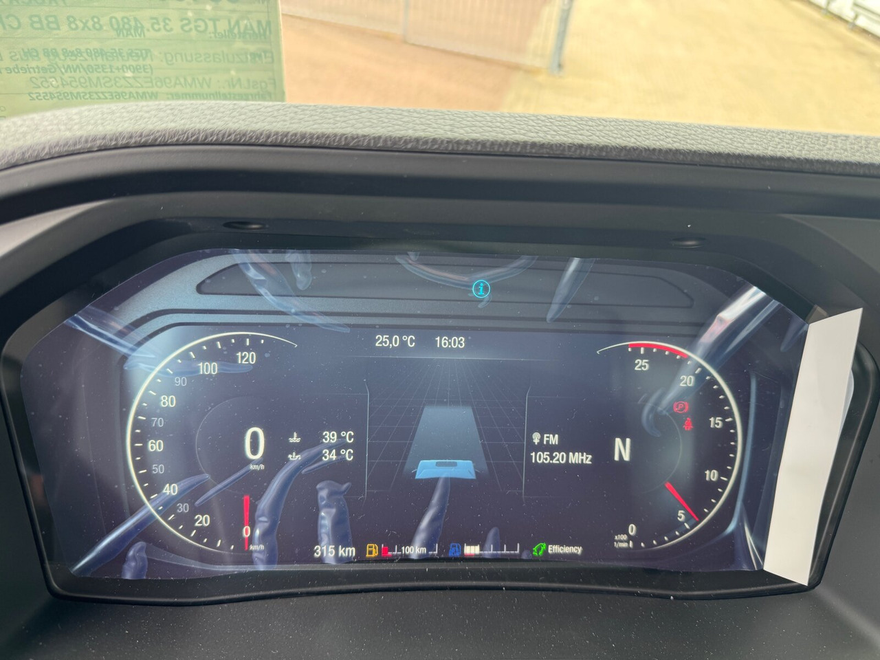 MAN TGS 35.480 8x8 BB CH TGS 35.480 8x8 BB CH, Meiller Stahlmulde 18m³ - Dumper: picture 4 MAN TGS 35.480 8x8 BB CH TGS 35.480 8x8 BB CH, Meiller Stahlmulde 18m³ - Dumper: picture 4